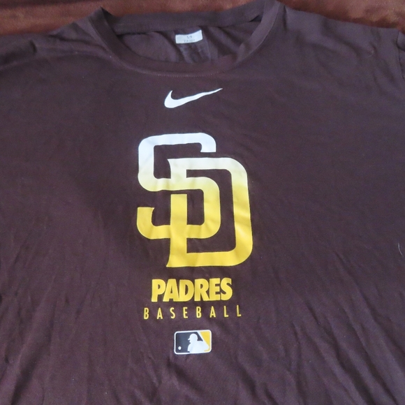 Nike San Diego Padres Legend Performance Long Sleeve Dri Fit chris paddack XL - Picture 3 of 8